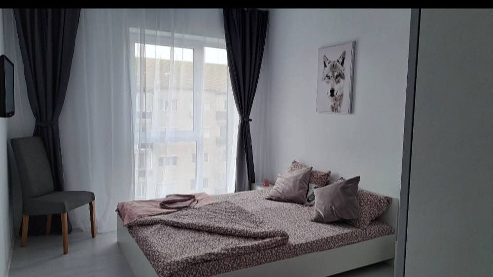 Inchiriez apartament cu 2 camere, in Prima Green Residence Oradea !!!