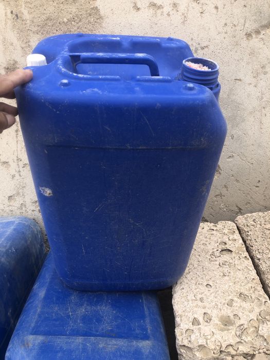 Продам емкости 30 литровые