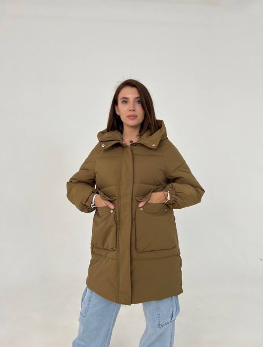 Продам демисезонную куртку.