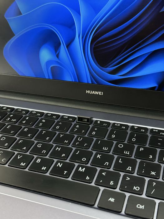 Huawei MateBook D14