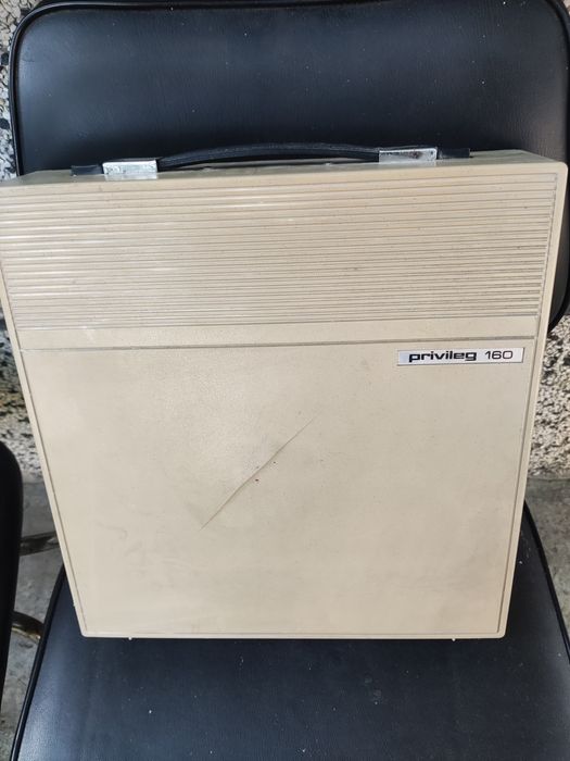 Пишеща машина Privileg 160.