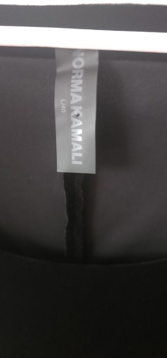 Norma Kamali черна секси рокля с цепка