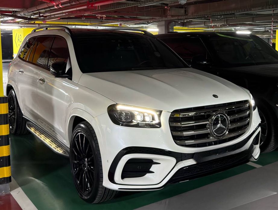 Mercedes-Benz GLS 450 год 2024