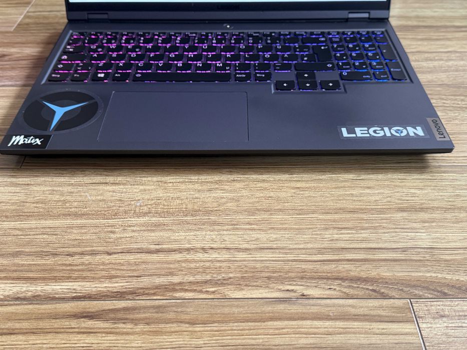 2.5k 165Hz Legion Pro 16`Ryzen 7-5800H/RTX 3070/32GB RAM/512GB SSD/RGB