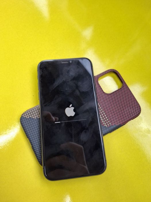 IPhone 11 в хорошем состоянии