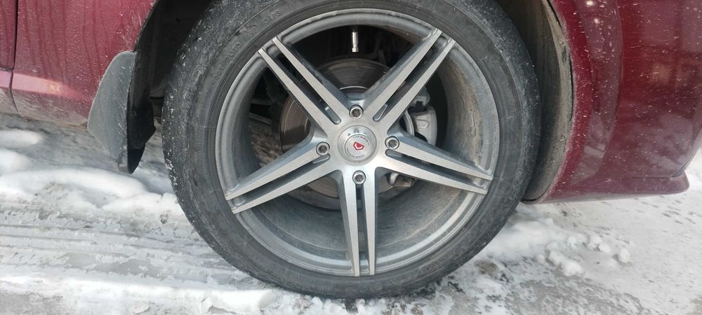 Жентрага Vossen диска R16