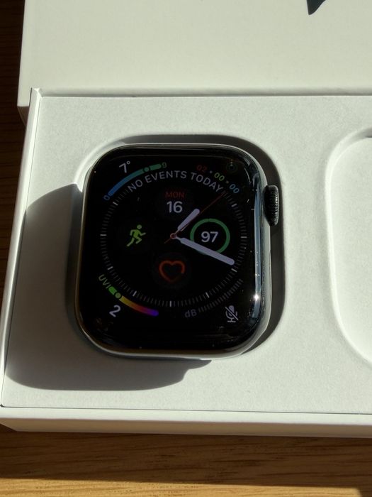 Apple Watch Series 7 GPS + Cellular  41 mm Yettel