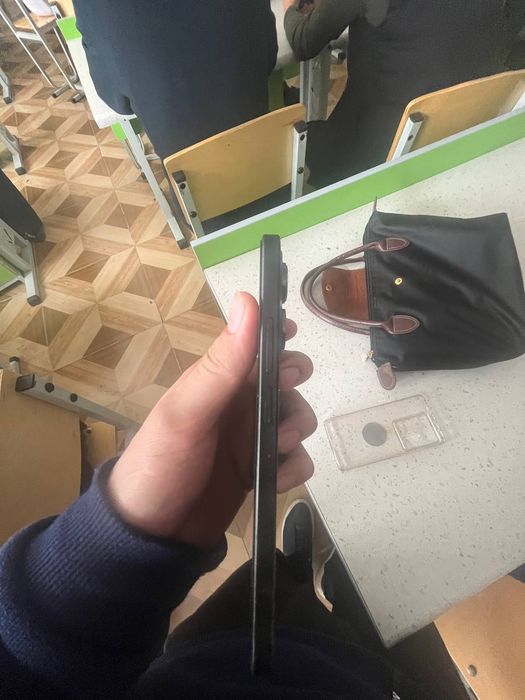 Redmi note 13r pro 256gb versiya 14