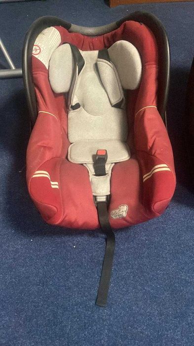 Продам автокресла в отличном состоянии