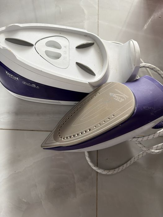 Fier de calcat tefal cu statie