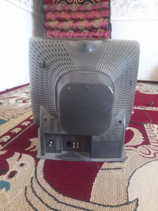 Теледидар сатылады 10000