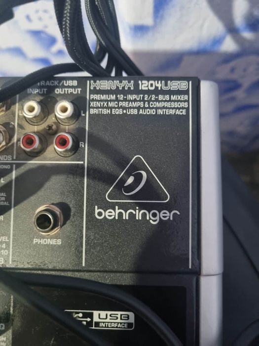 Mixer bheringer 1204
