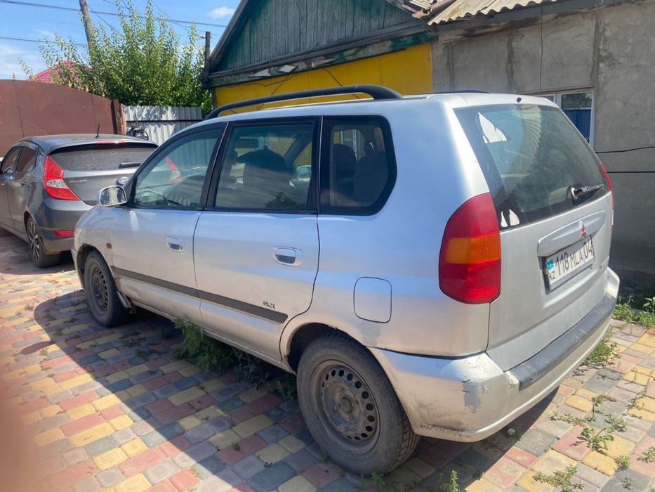 митсубиси спейс стар 1998