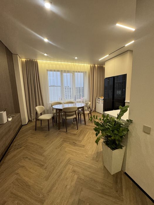 Продам 3 ех комн квартиру