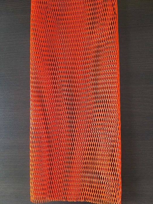 Шланг за сух костюм и водолазни принадлежности.