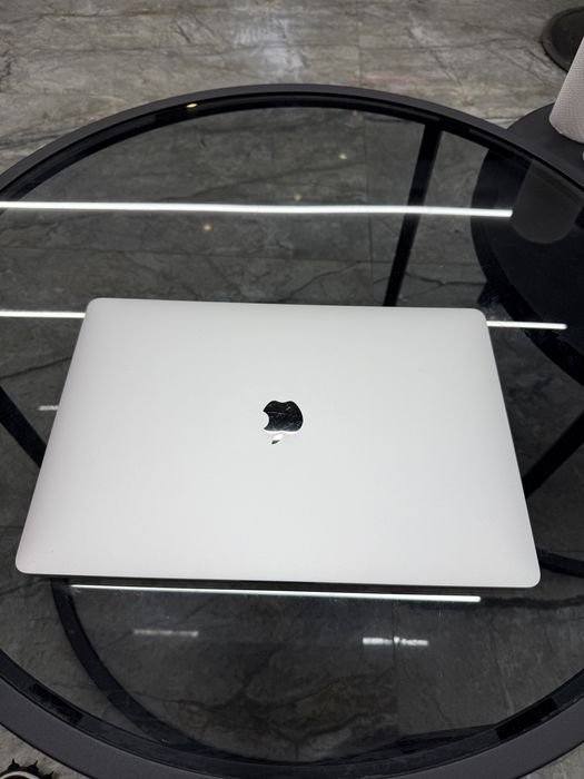 Apple Macbook Pro 2018 - i9 2,9 Ghz, 32GB RAM, 1TB