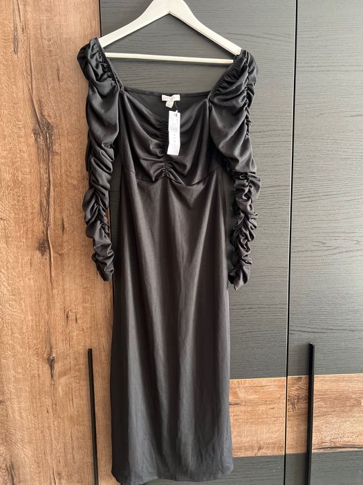 Рокли на марките Lace&Beads,Katy Perry,Y.A.S. Closed London,