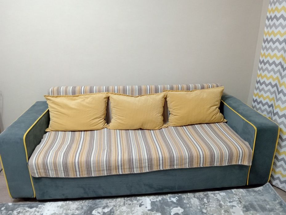 Продам диван б/у