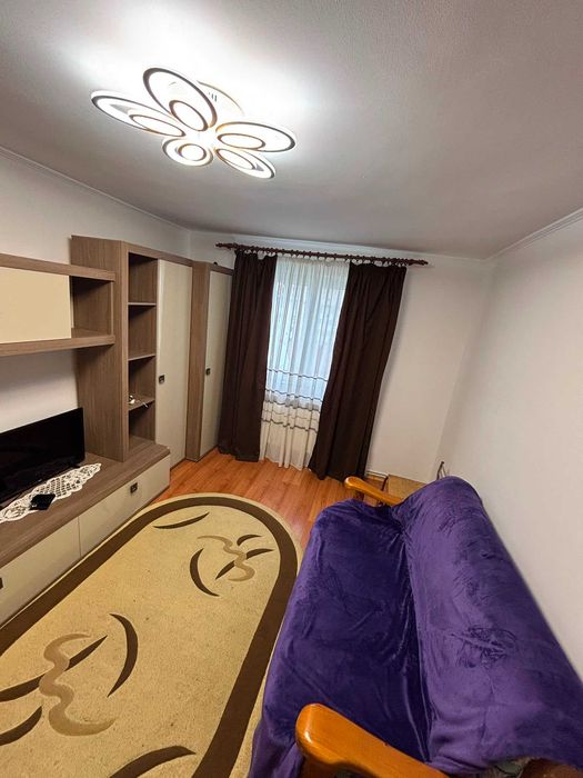 Inchiriez apartament 3 camere