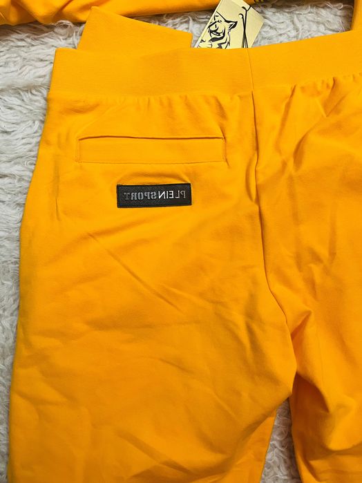 Plein sport-нов екип с етикет