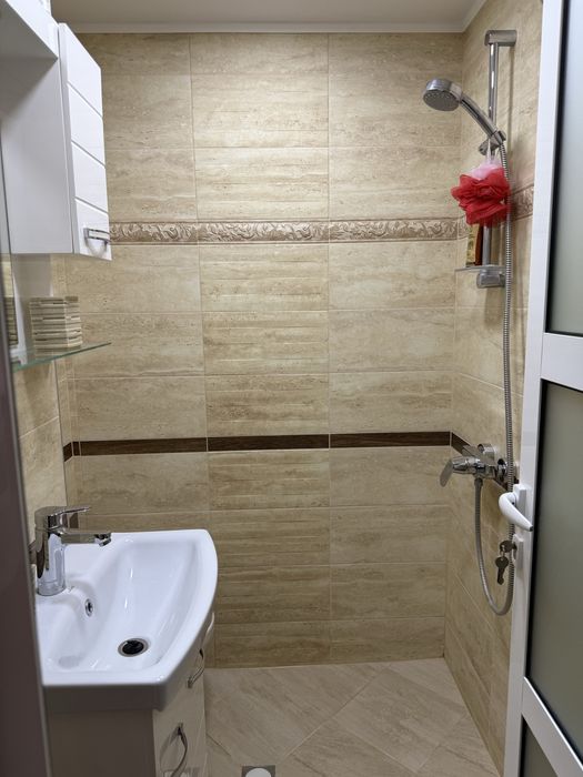 Продава се Двустаен апартамент в Русе, Център - 25 кв.м за 2600 €/кв.м - Снимка #9