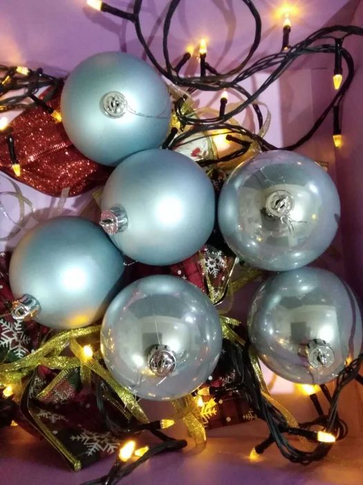 Ёлочные игрушки,шары,герлянда,украшения б/у,отличное