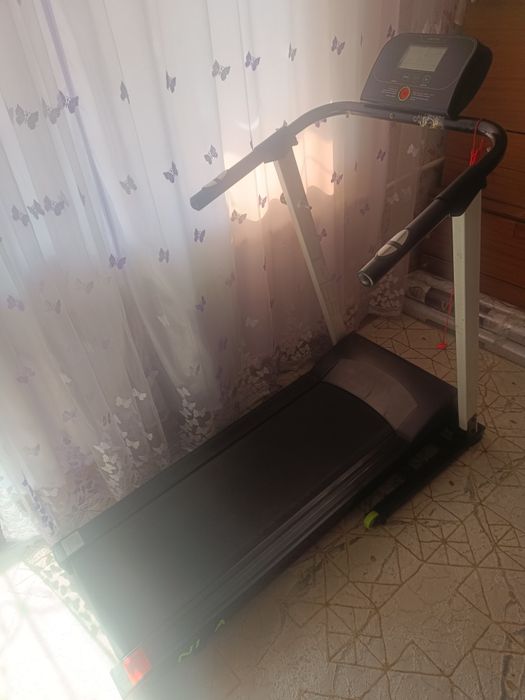 Продаю электро беговая дорожка