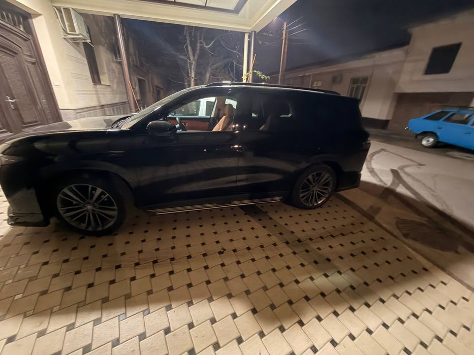 Leapmotor C16 2025 srochna sotoladi