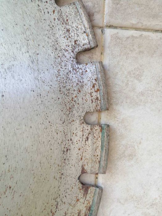 Дискове за рязане на камък различни размери