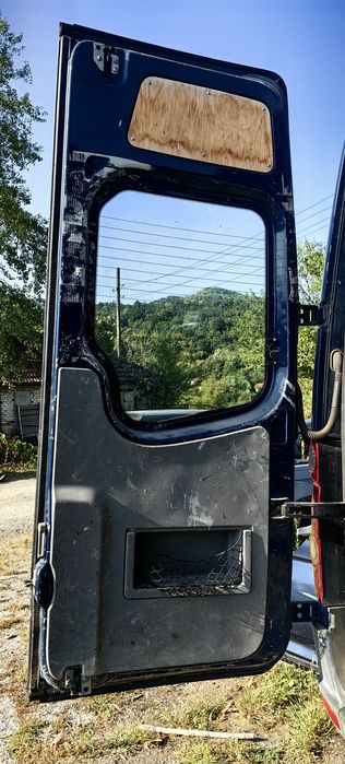 Задни врати със стъкла Vw crafter Sprinter