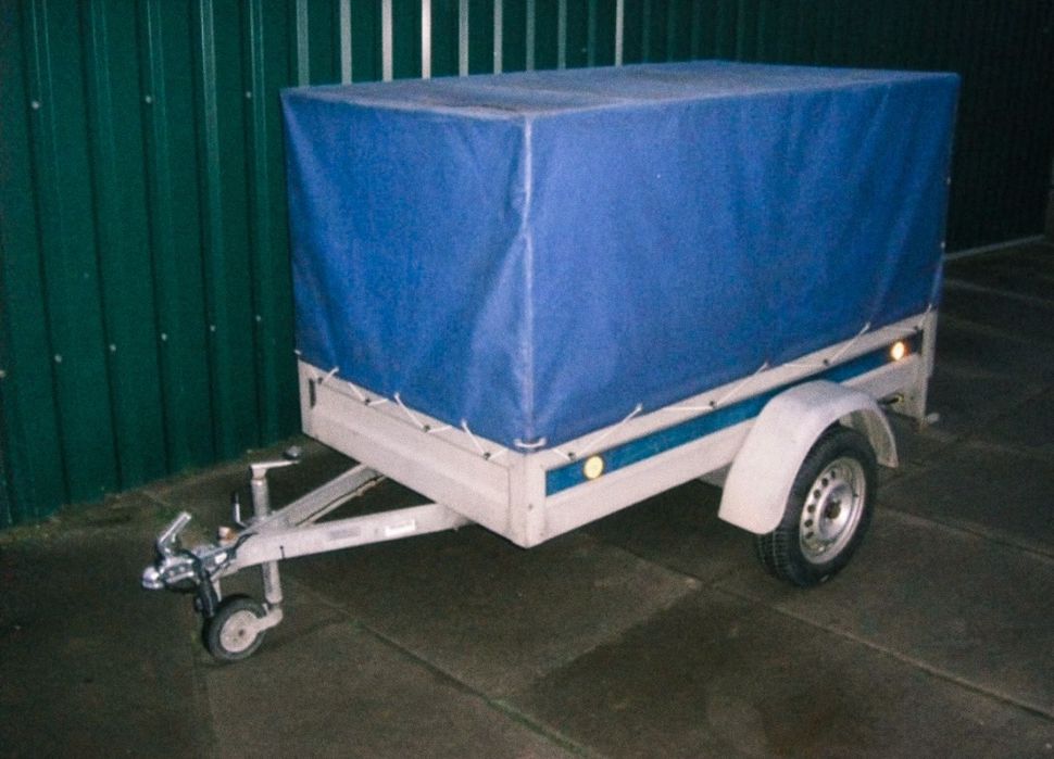 Platforma și remorca