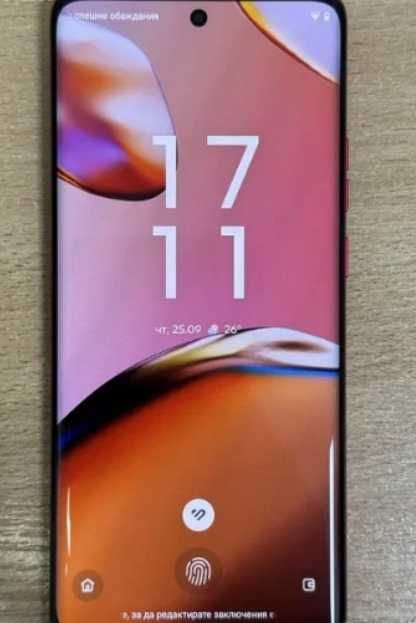 Motorola Edge 40 Viva Magenta