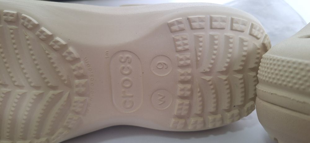 Crocs Classic Platform Linded Clog 38