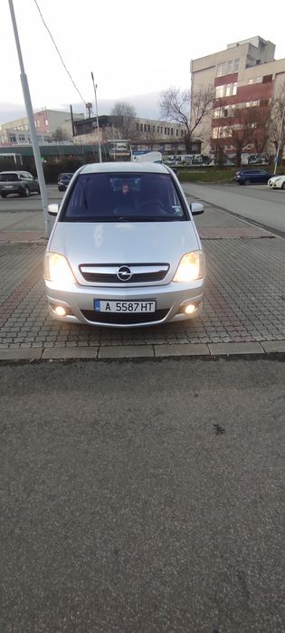 Опел Мерива 1.4б.
