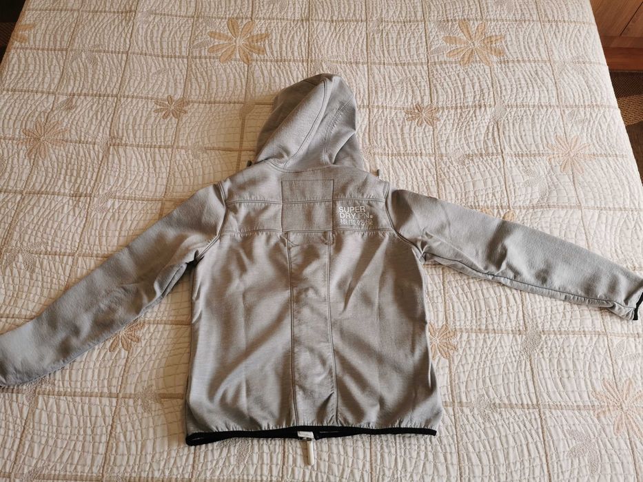 Superdry спортен суитчър