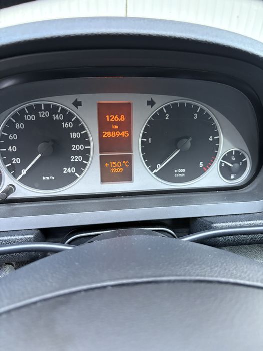MERCEDES-BENZ B-Class 2010 — imagine 5