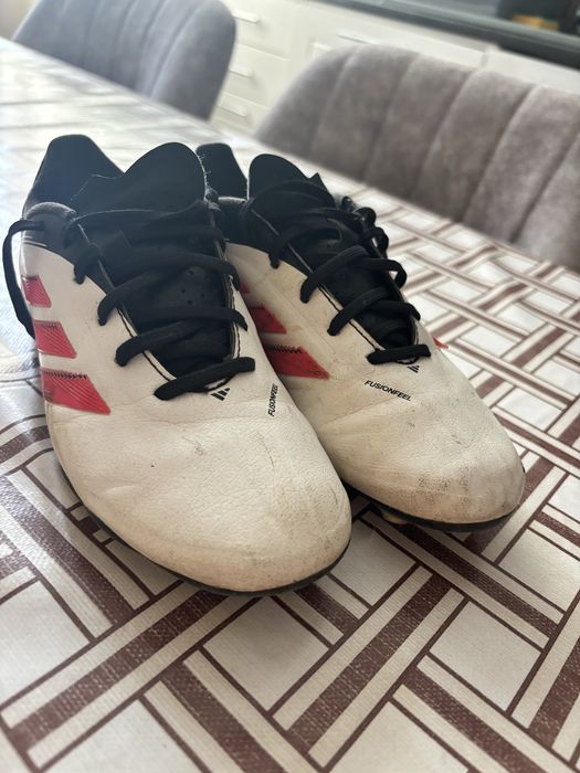 Ghete fotbal marime 33