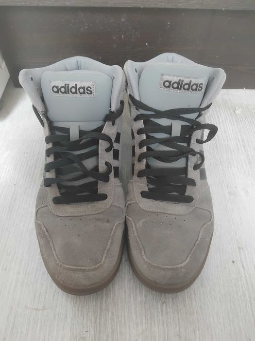 Adidas 100% оригинални маратонки / кецове естествена кожа