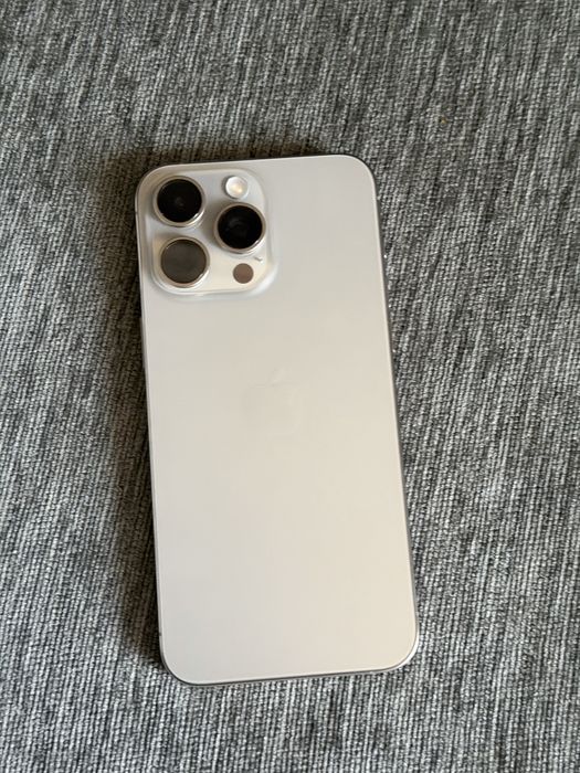 iPhone 15 Pro Max, Natural Titanium, 512GB