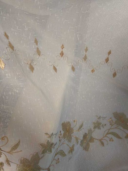 Продам тюль в отличном состоянии