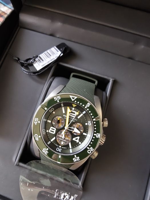 Ceas Momo Design diver nu longines,tissot