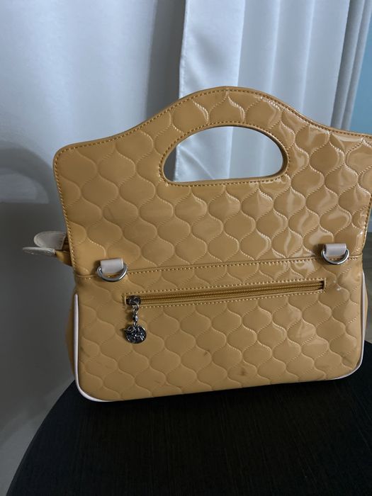 Женская сумочка