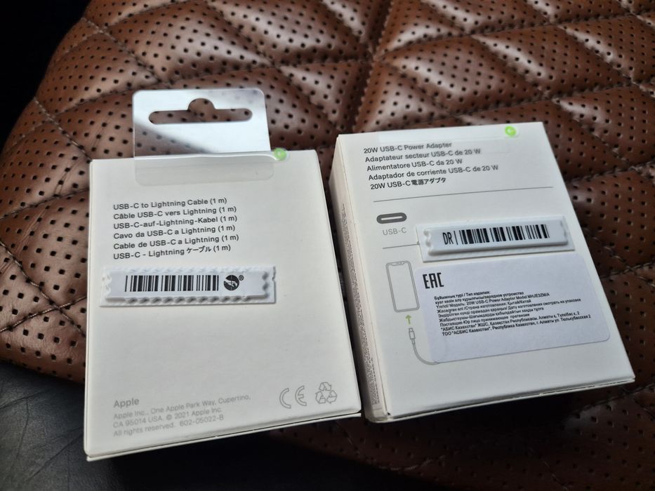 Зарядное устройство(зарядка) на  iPhone