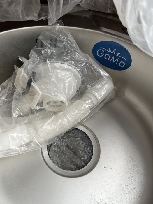 Продам мойку кухонную