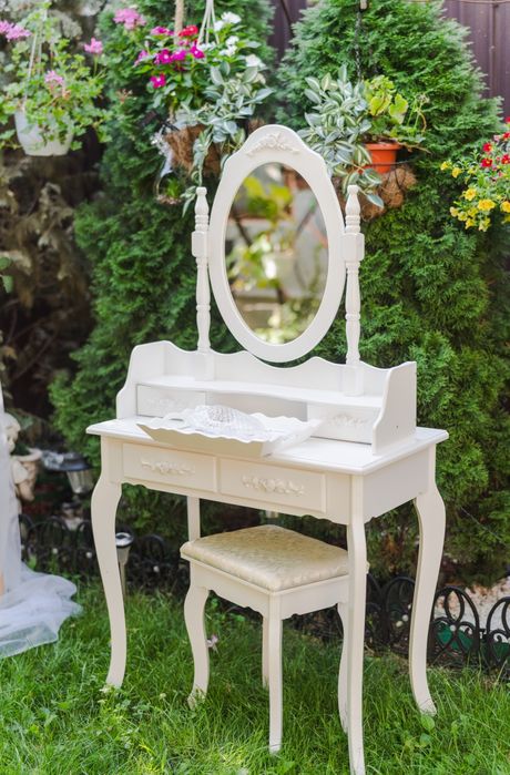 Închiriez  manechin mire/mireasa