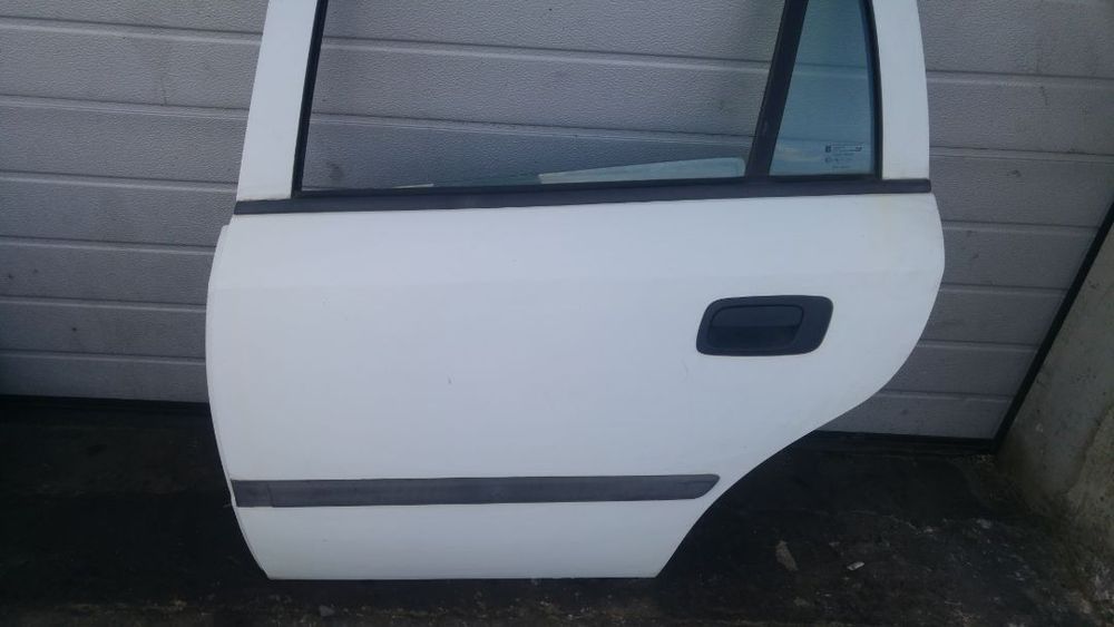 usa stanga spate opel astra g