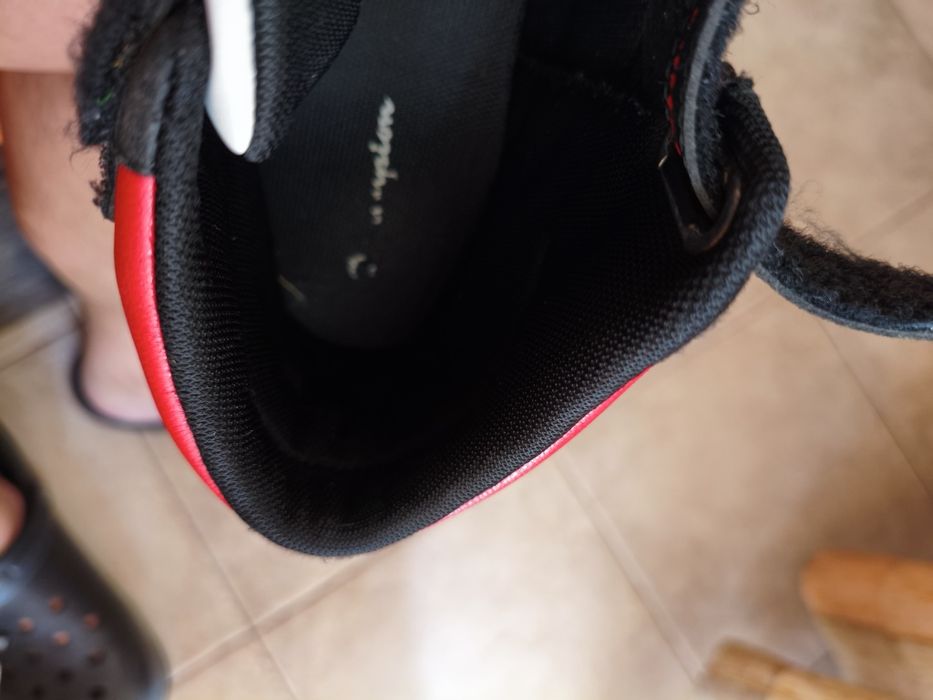 Маратонки като нови 38