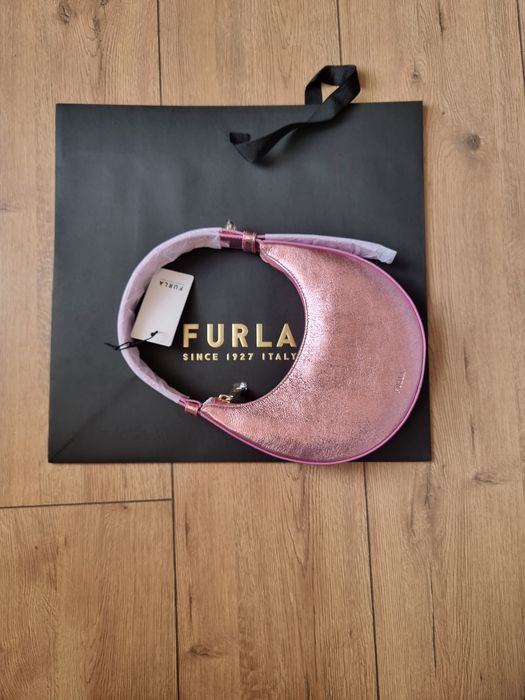Furla mini delizia цвят розов метал и в злато