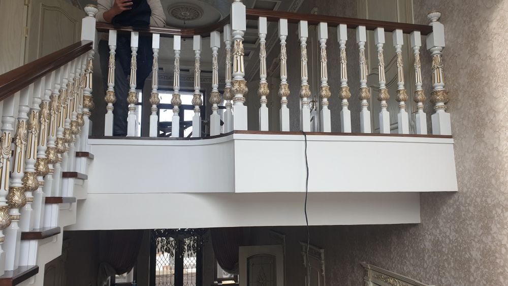 Zina lesnisa yogochdan