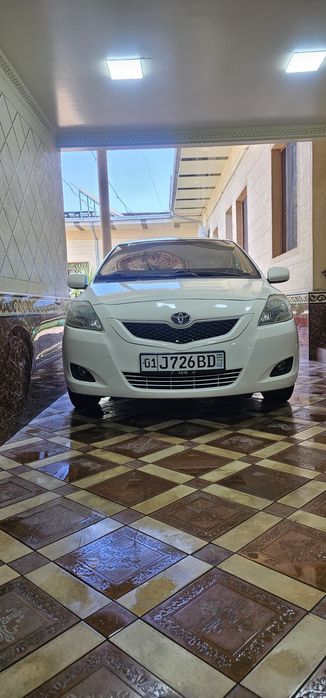Toyota yaris 1.5 mator avtomat karopka sotiladi
